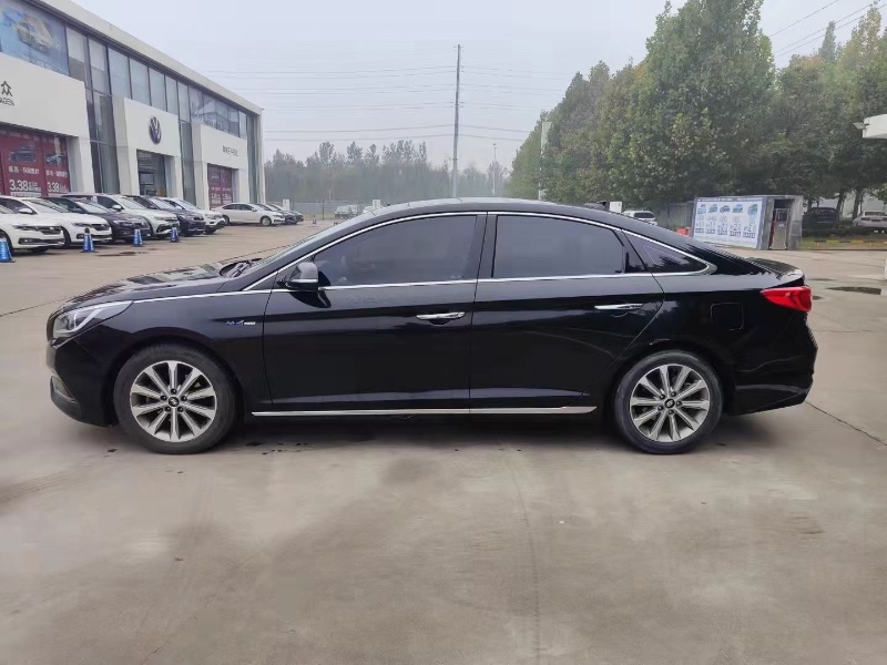 东营17年现代索纳塔九4