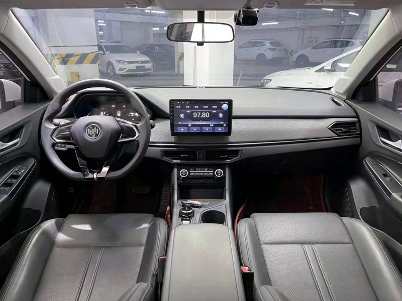 成都21年威马汽车E58