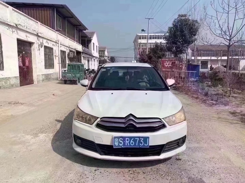 北京14年雪鐵龍世嘉7