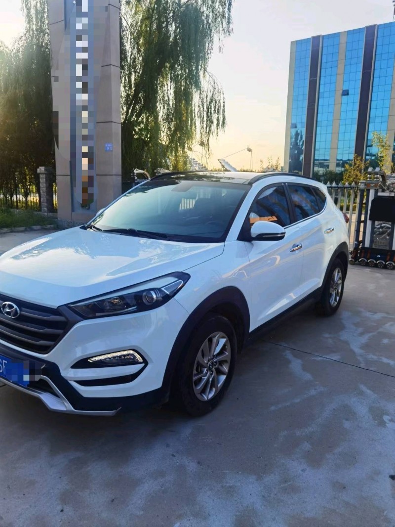 保定16年现代途胜2