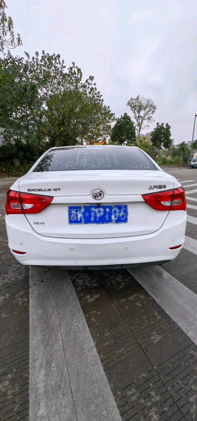 嘉兴17年别克英朗2