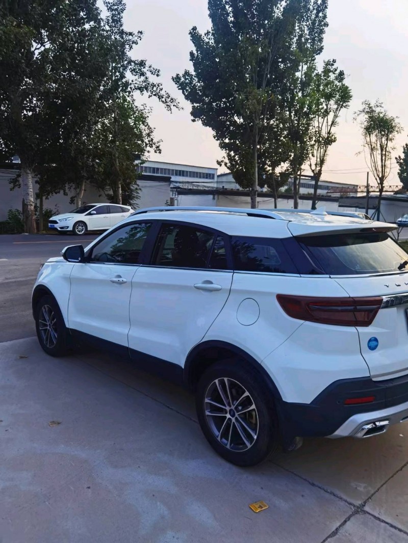 保定20年福特领界4