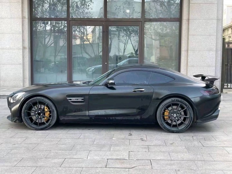 青岛16年奔驰AMG6