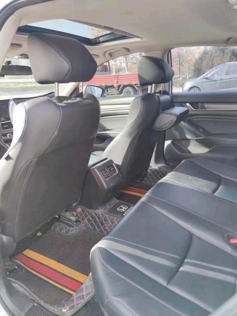 石家庄19年本田雅阁7