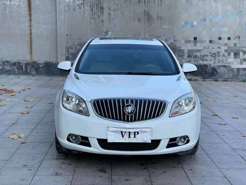 青岛15年别克英朗GT1