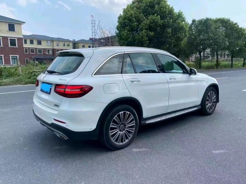 太原17年奔驰GLC2