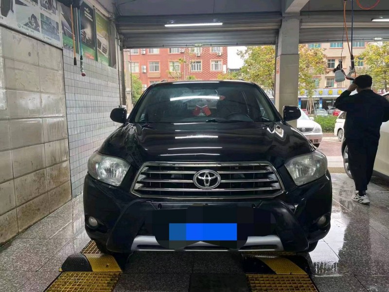 淮南10年丰田汉兰达8