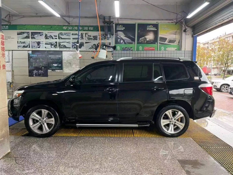 淮南10年丰田汉兰达1