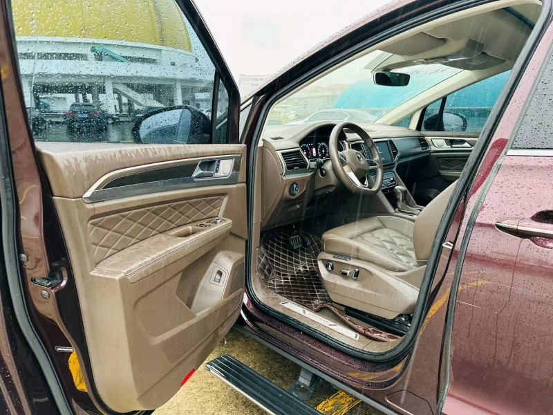 东莞20年大众威然3