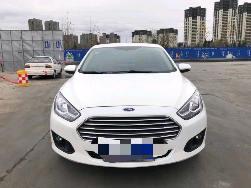 枣庄16年福特福睿斯1