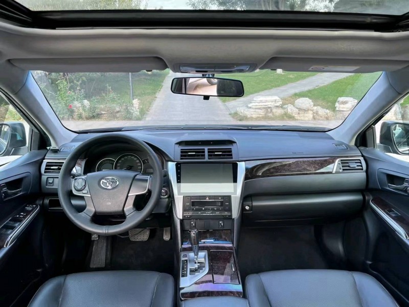 保定16年丰田凯美瑞7