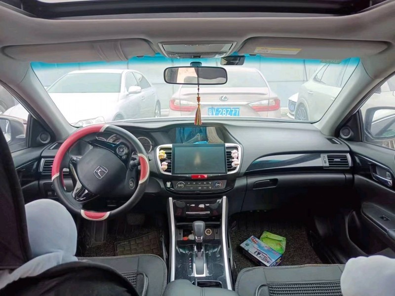 广州18年本田雅阁5