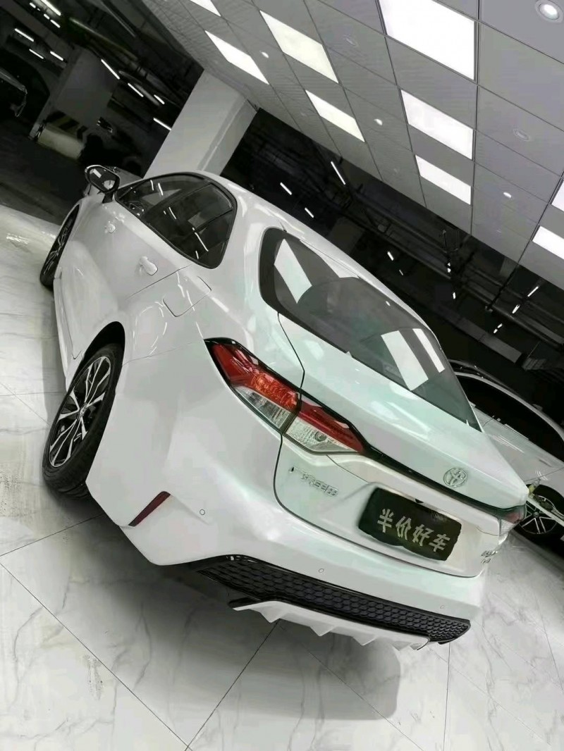 成都21年丰田雷凌3