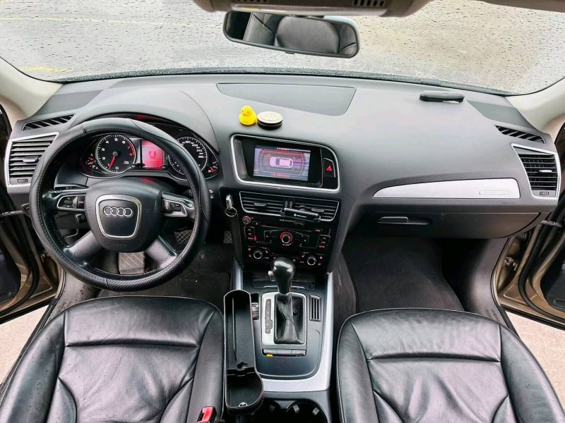 东莞12年奥迪Q54