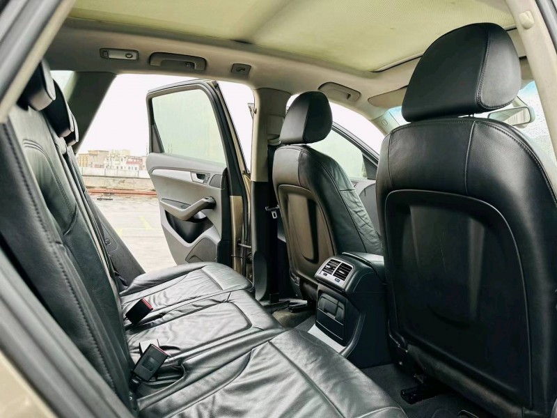 东莞12年奥迪Q56