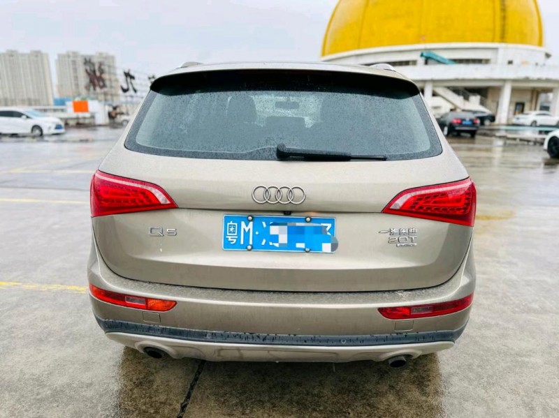 东莞12年奥迪Q59
