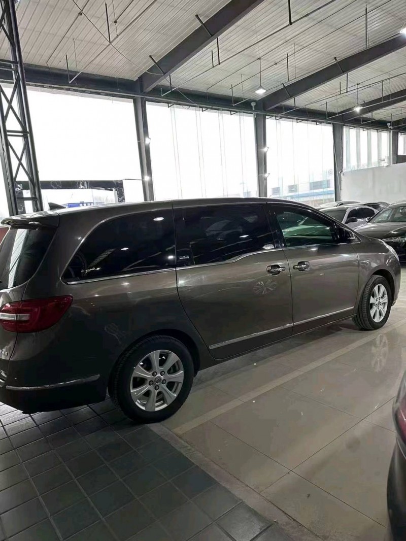 枣庄15年别克GL86