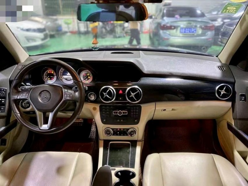 东莞14年奔驰GLK6