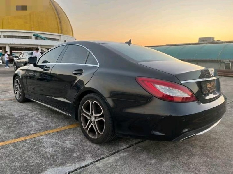 东莞15年奔驰CLS7