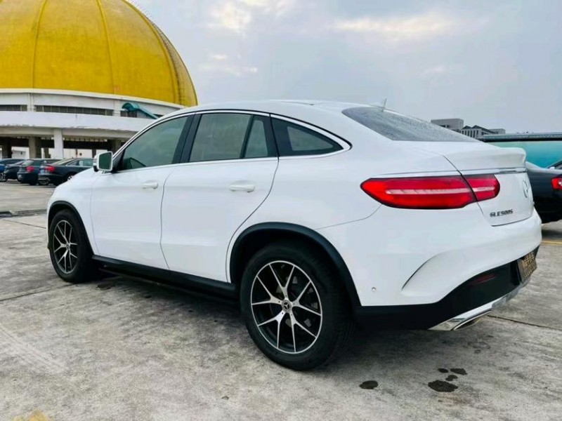 东莞18年奔驰GLE7