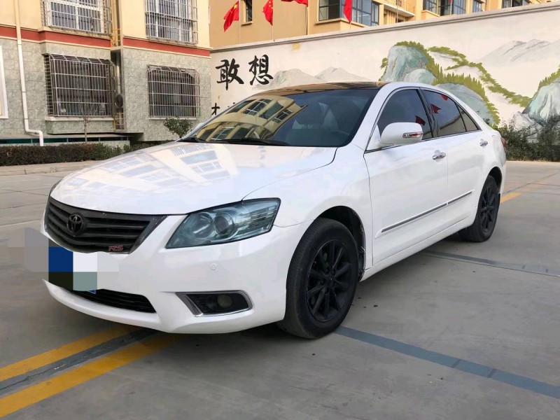 保定12年丰田凯美瑞2