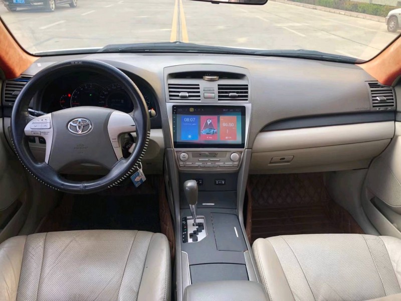 保定12年丰田凯美瑞7