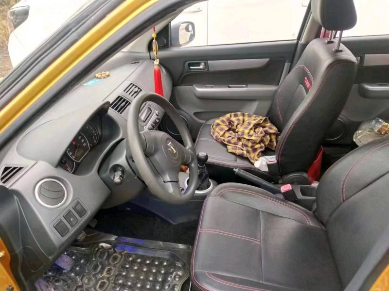 邯郸15年铃木雨燕6