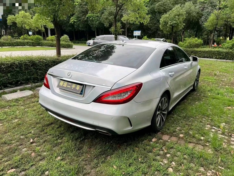 东莞16年奔驰CLS8