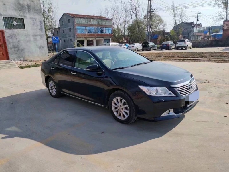 北京12年丰田凯美瑞2