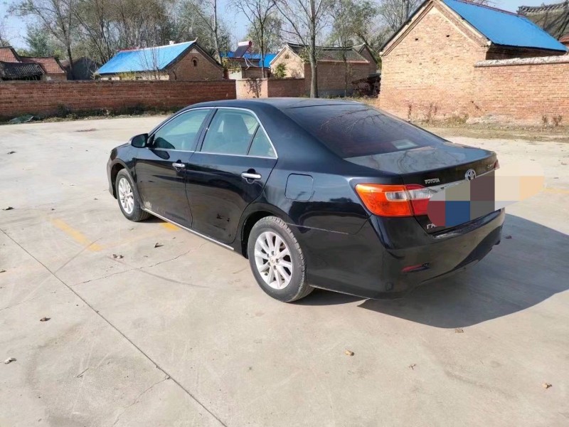 北京12年丰田凯美瑞7