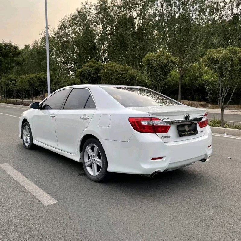 北京14年丰田凯美瑞3