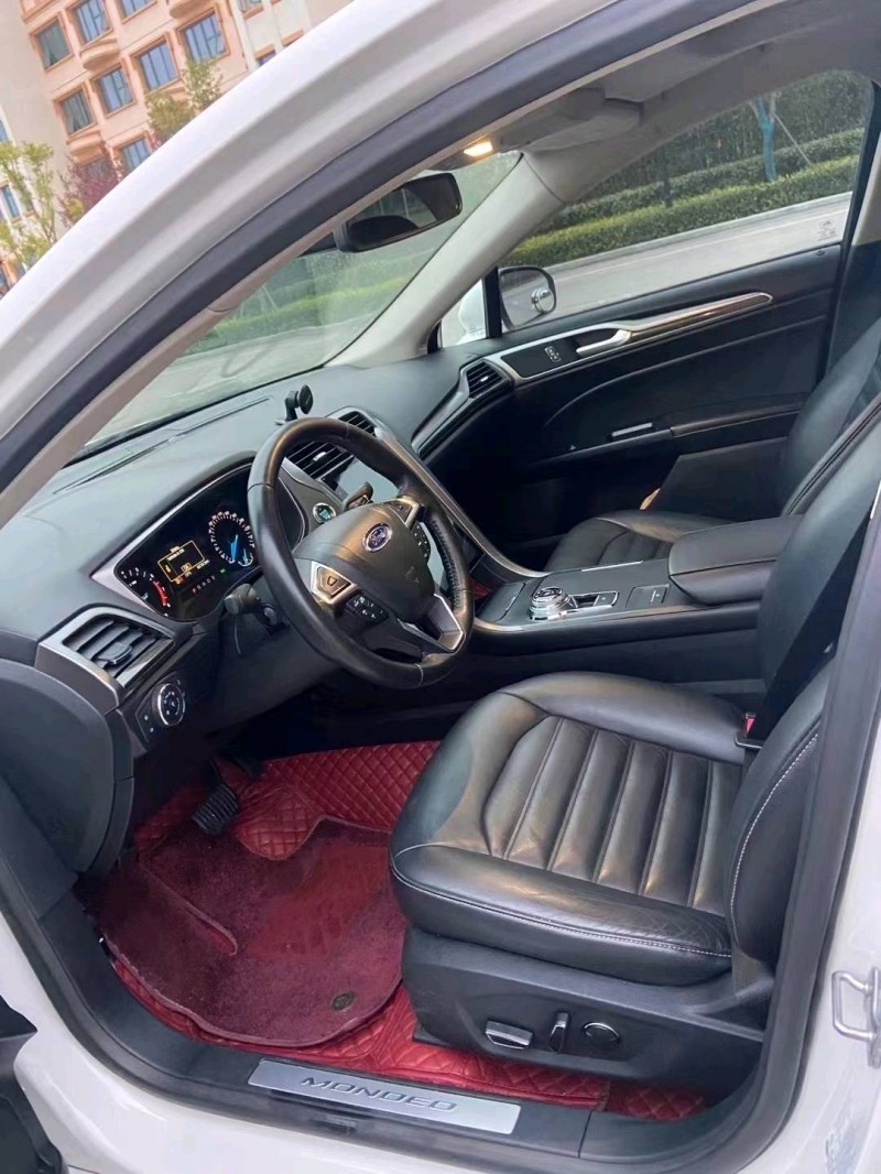 成都17年福特蒙迪欧5