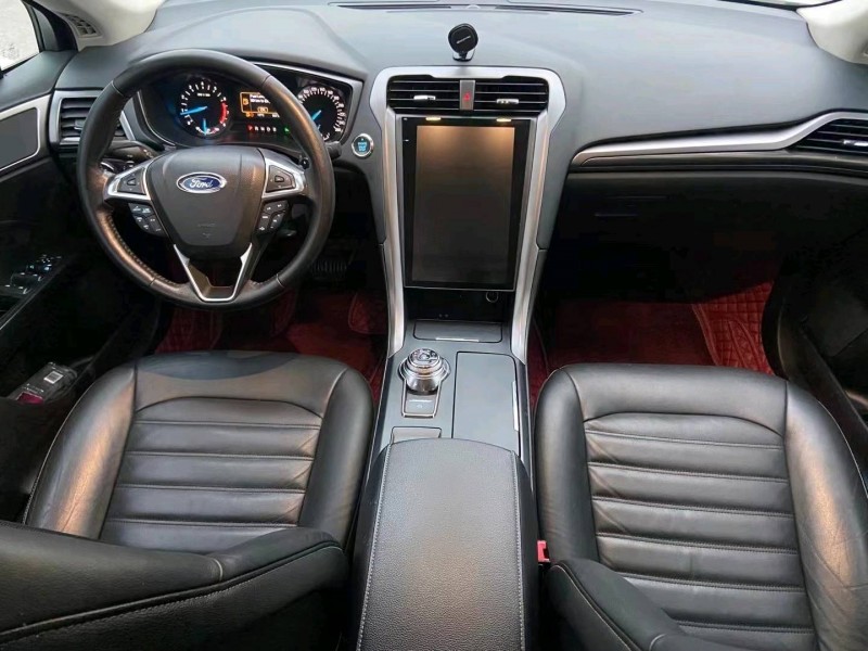 成都17年福特蒙迪欧4