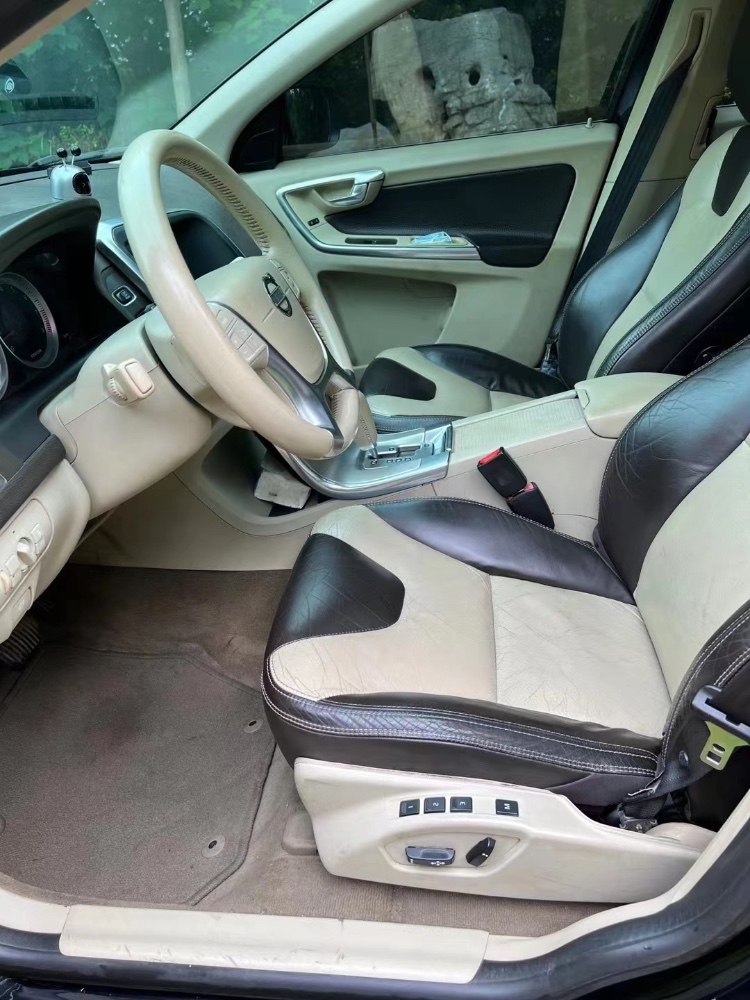 枣庄12年沃尔沃XC607