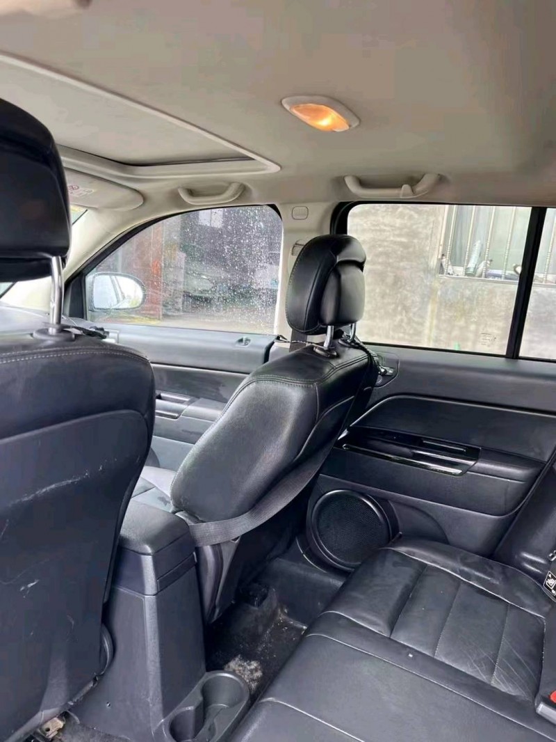 枣庄13年Jeep指南者7