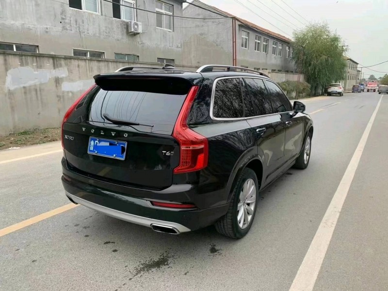 青岛16年沃尔沃XC908