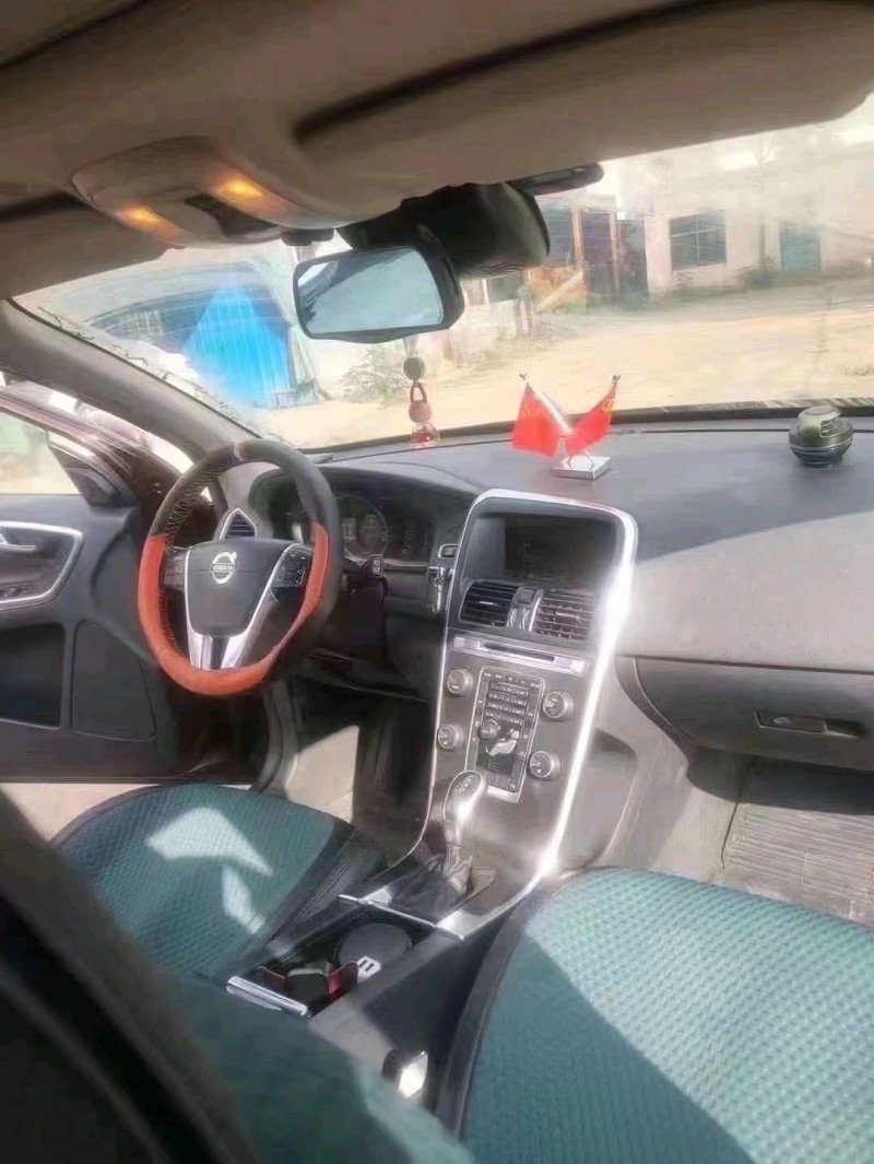 北京13年沃尔沃XC602