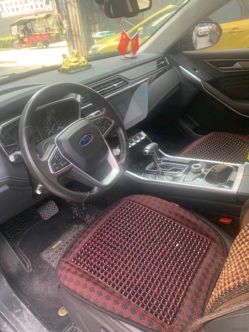 济南20年福特领界3