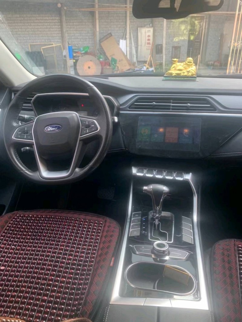 济南20年福特领界5