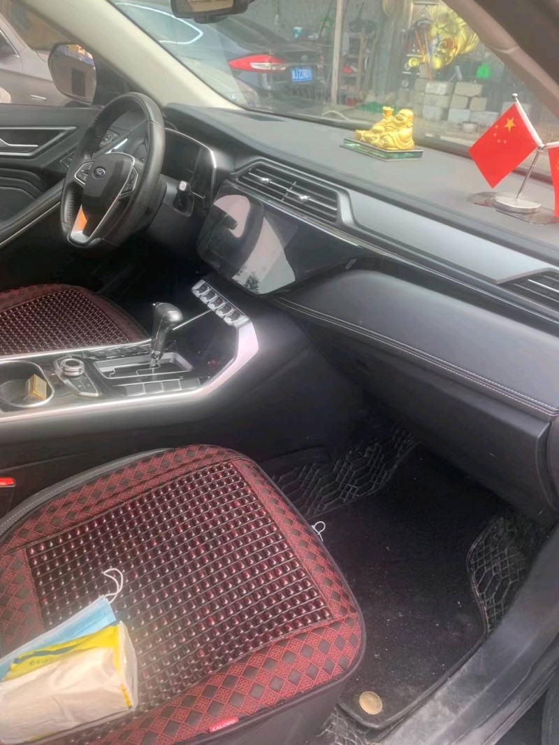 济南20年福特领界6