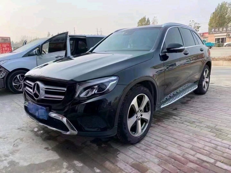 东营16年奔驰GLC2