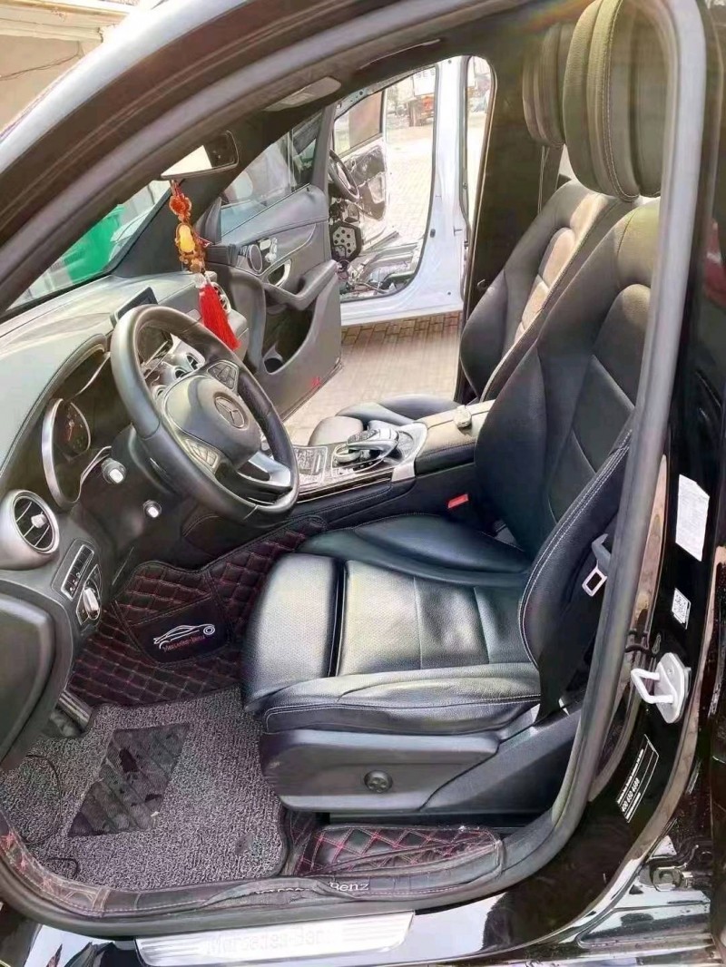 东营16年奔驰GLC6