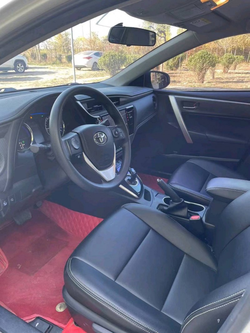 保定19年丰田雷凌5
