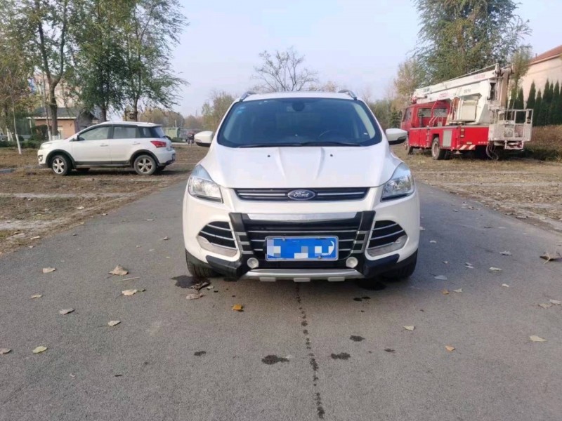 潍坊15年福特翼虎1