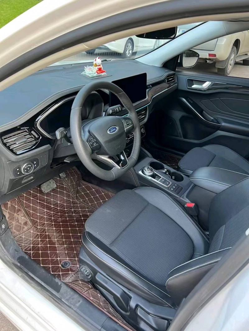 保定21年福特福克斯4