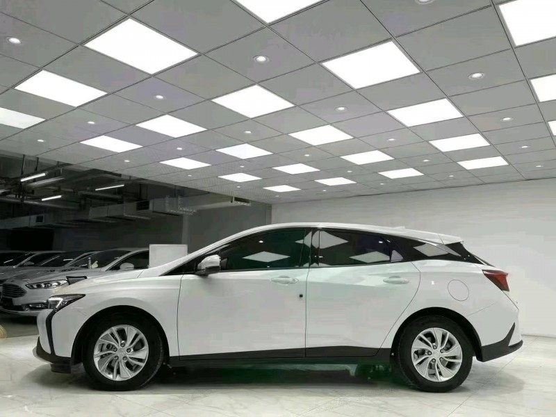 成都21年别克微蓝3