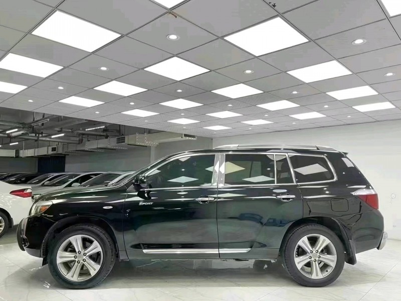 成都12年丰田汉兰达3