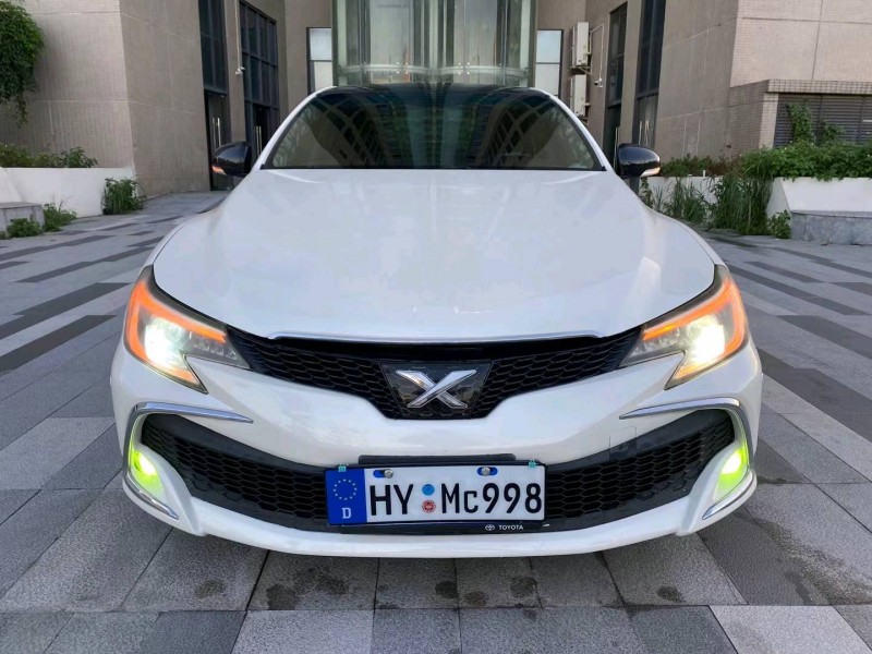 东莞12年丰田锐志1