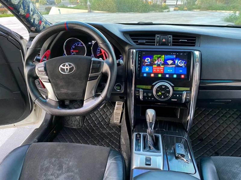 东莞12年丰田锐志7