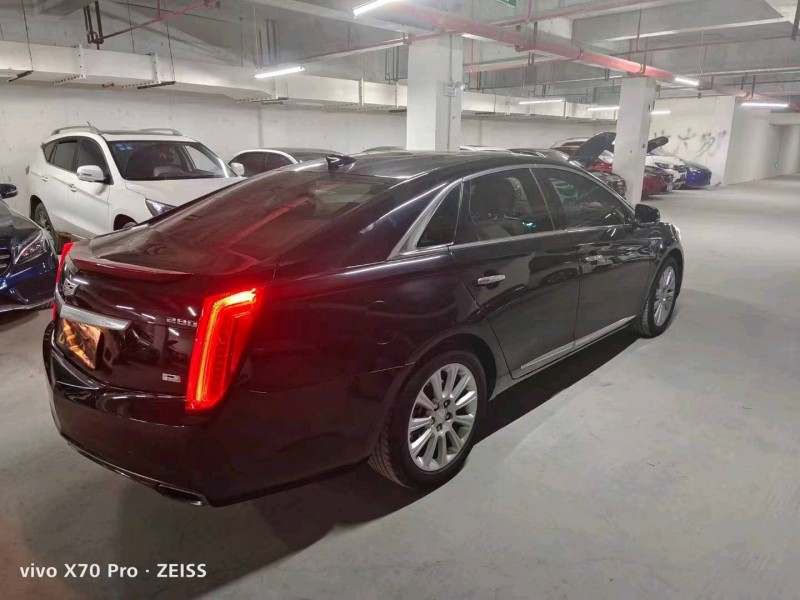 安顺17年凯迪拉克XTS7